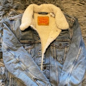 Levis men small size jean jacket